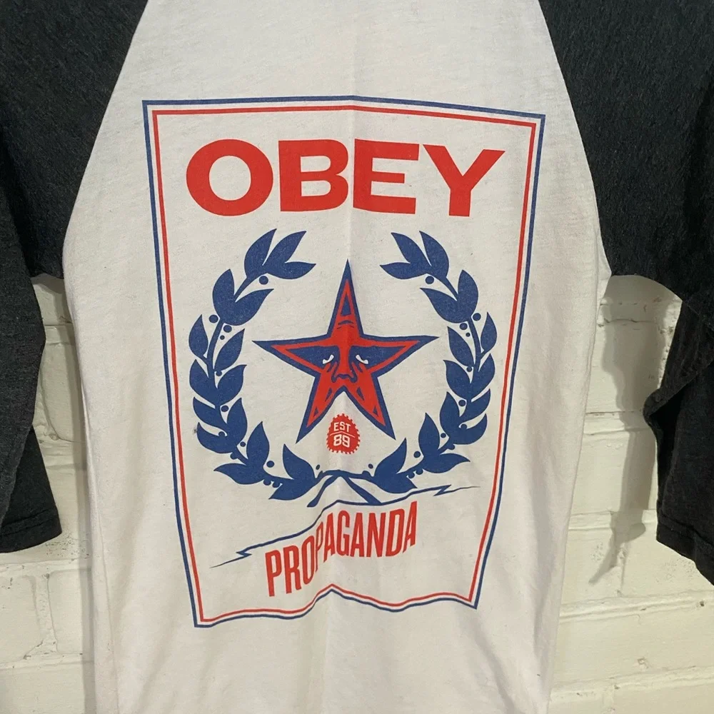 Retro OBEY Brand Designer Wolf Raglan T-shirt - Picture 3 of 6